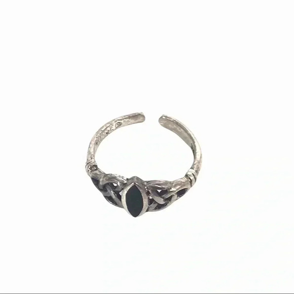 VICTORIAN GOTHIC INSPIRED MOODY TWISTED TRINITY DARK ACADEMIA TOE RING 925 XS - Picture 5 of 10